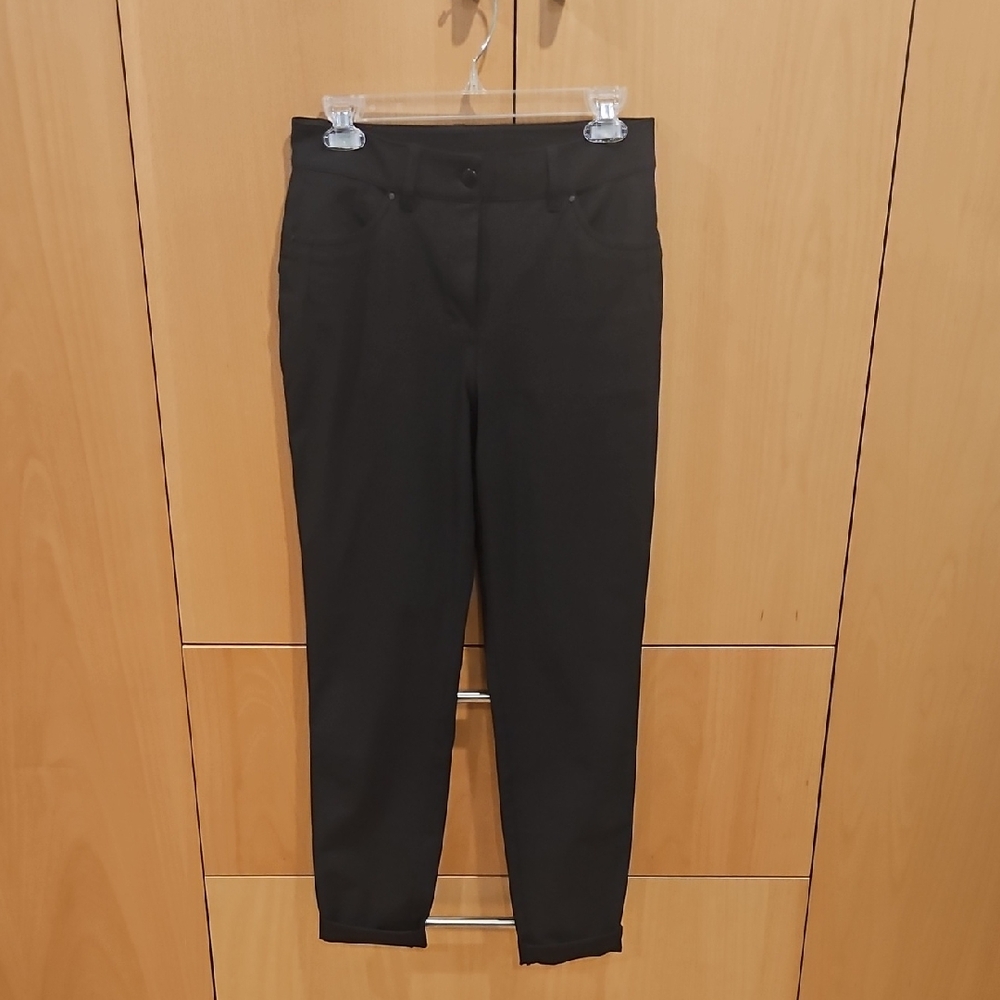 Lululemon City Sleek Pants, Size 6, Black